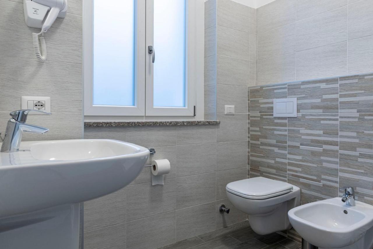 Leader Apartment 4 - Monzino - Hockey Msg Arena - Linate - Milán Exteriér fotografie